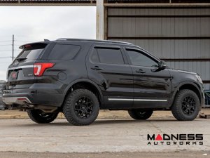 Ford Explorer Lift Kit - 2in - Front N3 Loaded Struts - Rough Country - '11 - '19